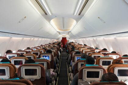 5 Tips to Make Economy Class Flights More Comfortable
