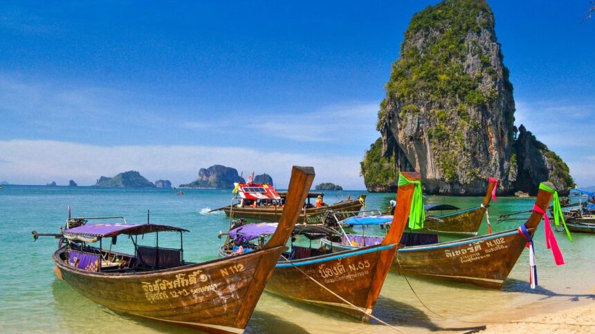 Are you traveling to Thailand? Everything you need to know about the new digital entry form