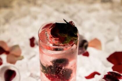 Check out these 3 Valentine's special cocktail recipes to increase your love concentration!