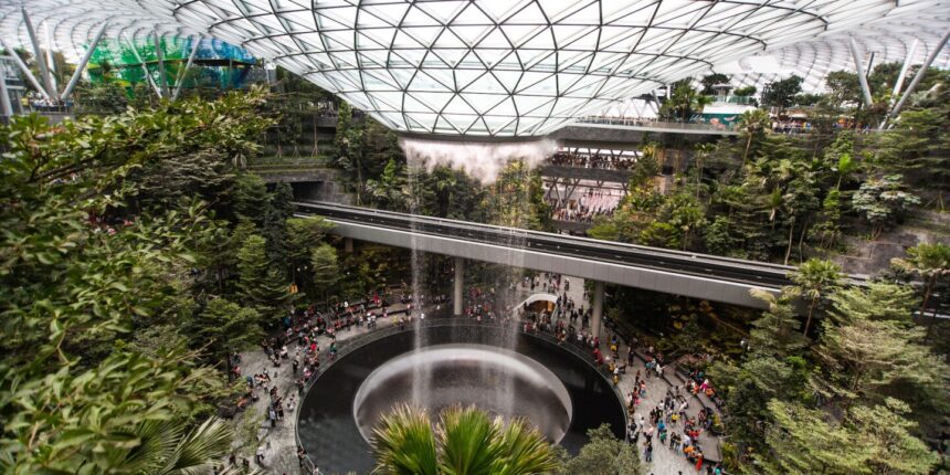The best airport in the world (2025)
