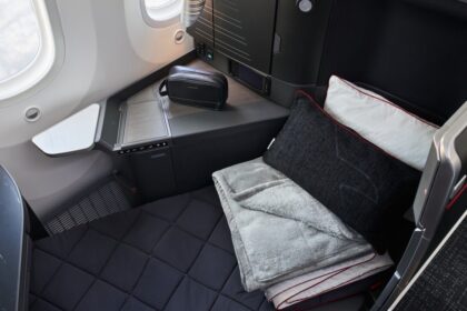 American Airlines debuts new flagship business suite