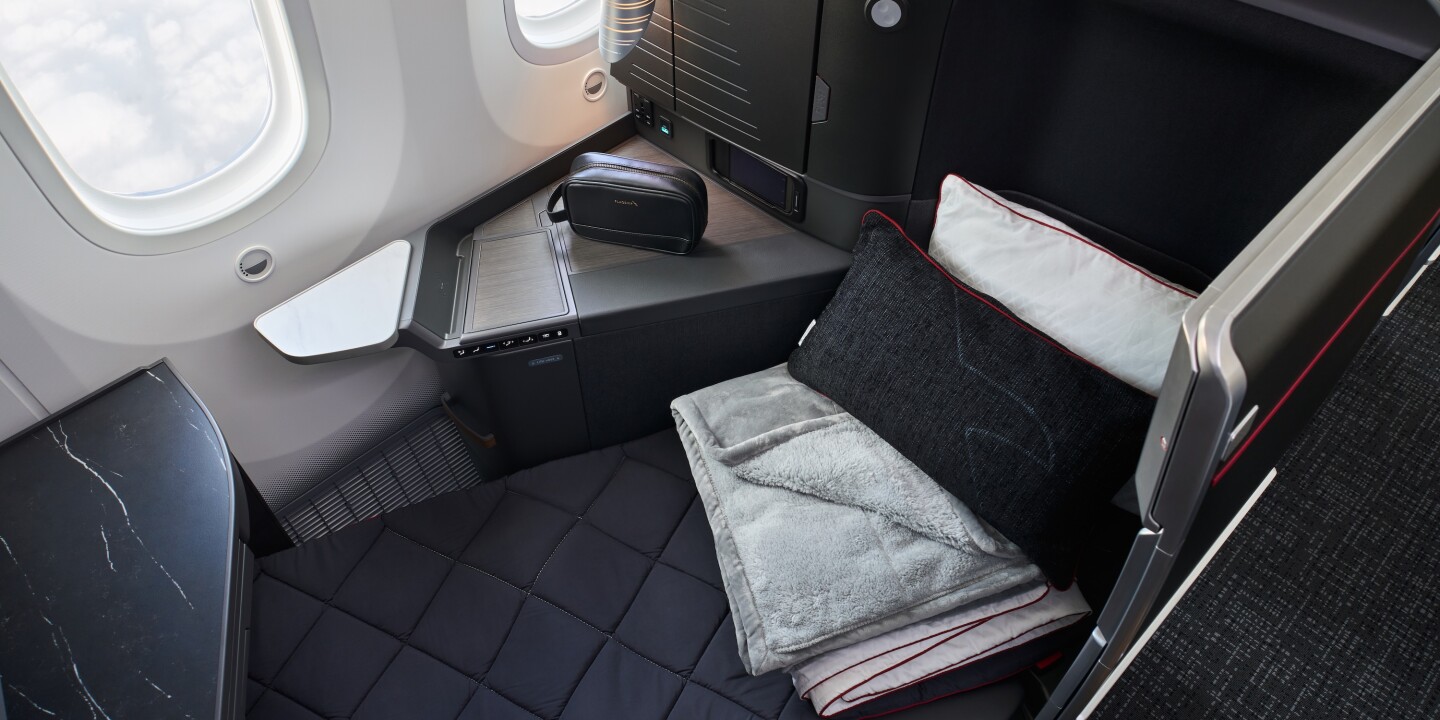 American Airlines debuts new flagship business suite