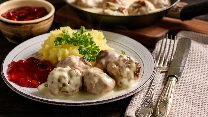 Best Swedish Cuisine: From Waffles to Warrenburgers