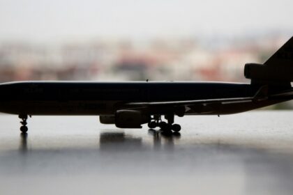How safe is the plane? Aviation expert weight