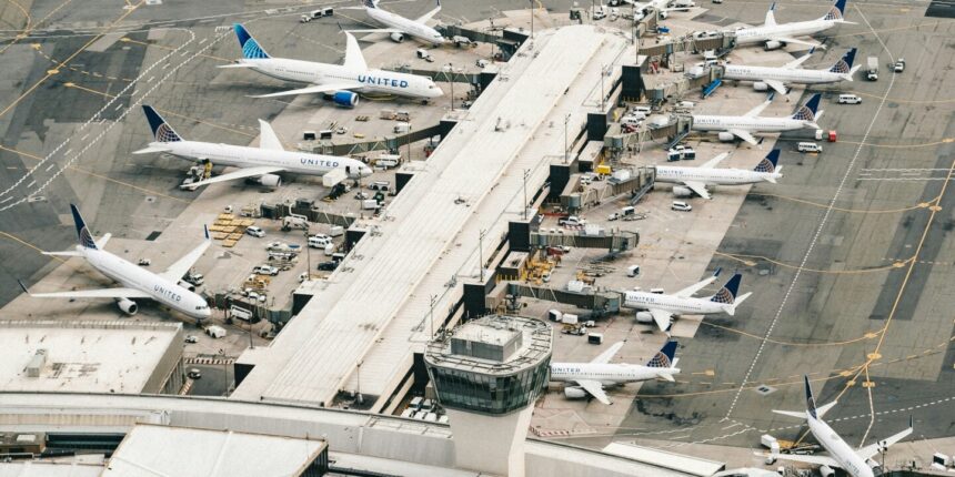 Is it safe to fly from Newark as United cancels flights?
