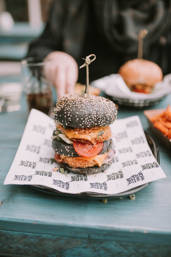 vegan junk food bar AMSTERDAM