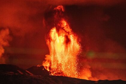 Hikers ignored warnings before the latest eruption of Mount Etna, Sicilian officials say