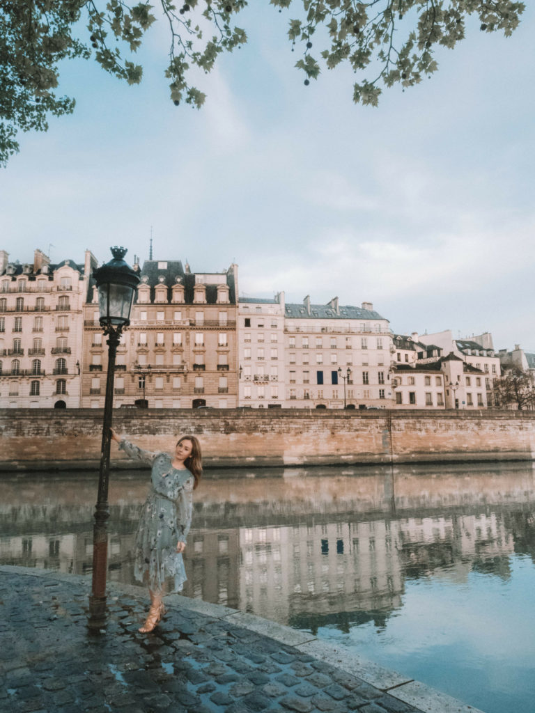 Paris Solo: The Best Things You Should Do in Paris yourself