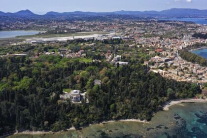 Corfu aims to attract wealthy tourists amid growing numbers of visitors