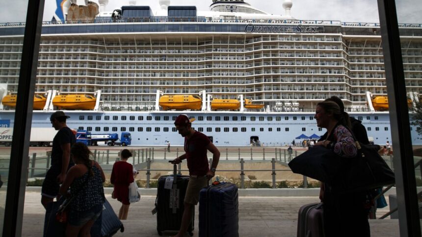 Greece will introduce a new cruise tax. How much do passengers have to pay?