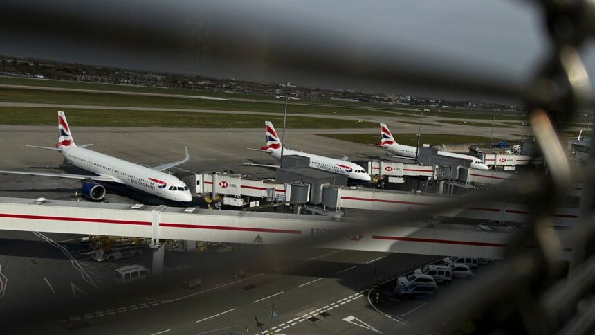 UK Air Traffic Control Failure: Airlines Request Answer After 150+ Flights Cancelled